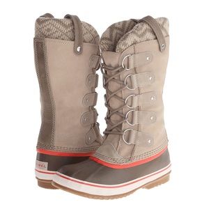 Sorel winter boots hardly worn